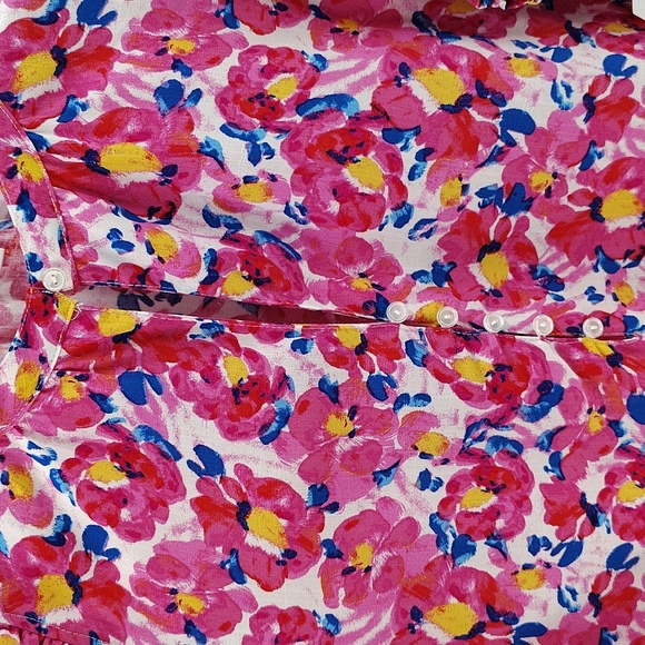 Time & Tru Pink Floral Pullover Blouse Sleeveless Top Button Front NWT Medium - Picture 6 of 8